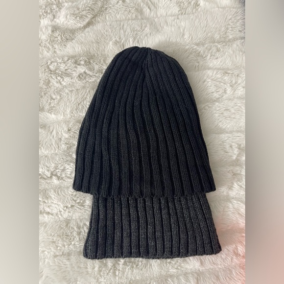 Rib Knit Black Beanie - Unbranded - Picture 2 of 2